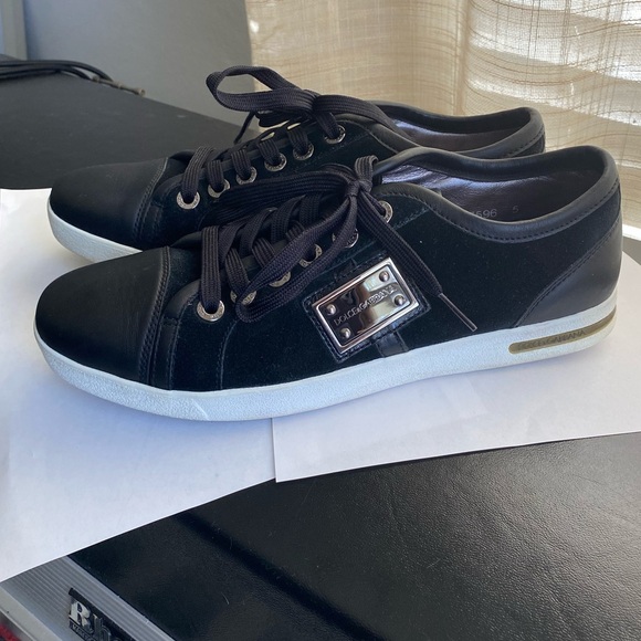 Dolce & Gabbana Black leather velvet Sneakers White Sole Rubber shoes size 5